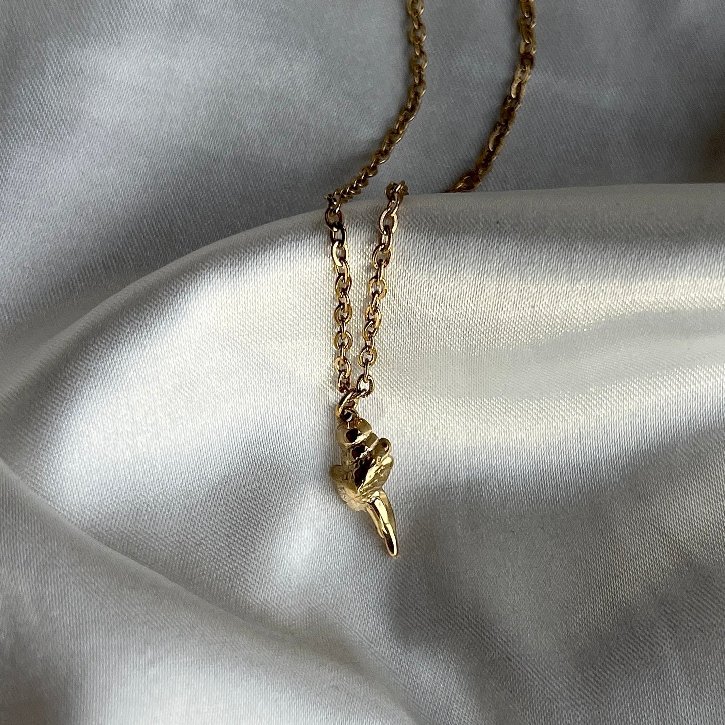 Halskæde med konkylie Guld