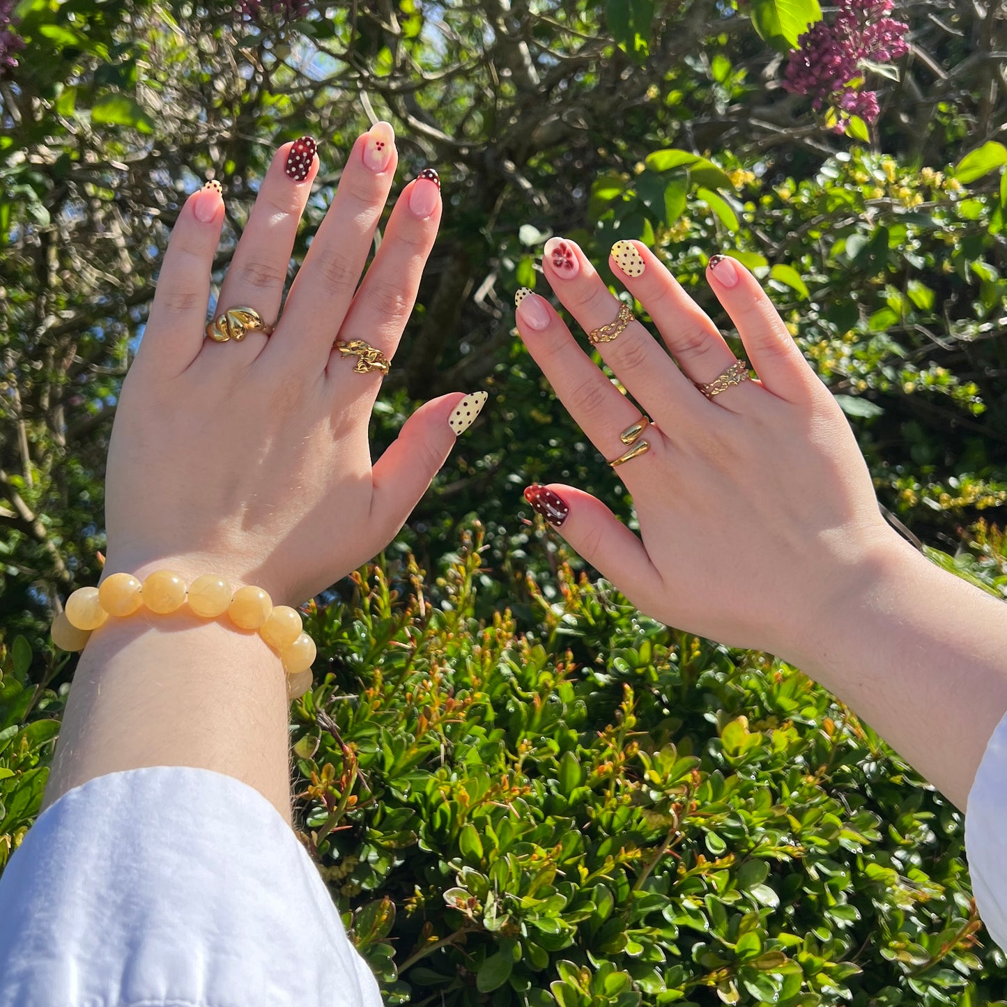 Bracelet with 12mm jade beads Butter Yellow Silver