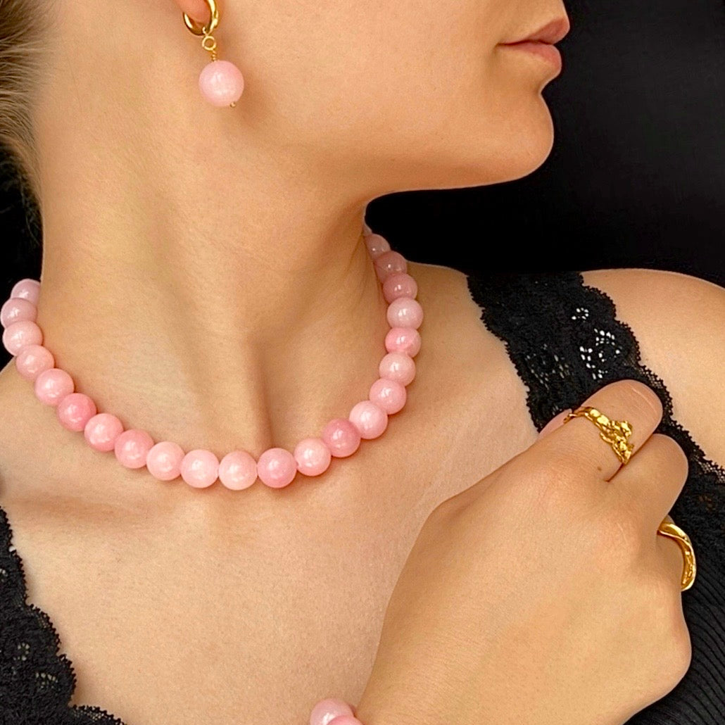 Earrings with pink jade beads Gold