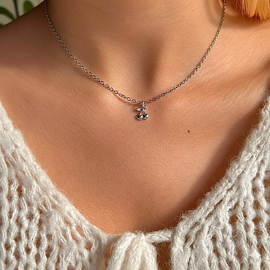 Halskæde med kirsebær Sølv