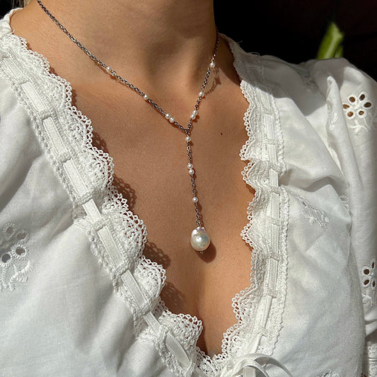 Y-halskæde med ferskvandsperler Sølv