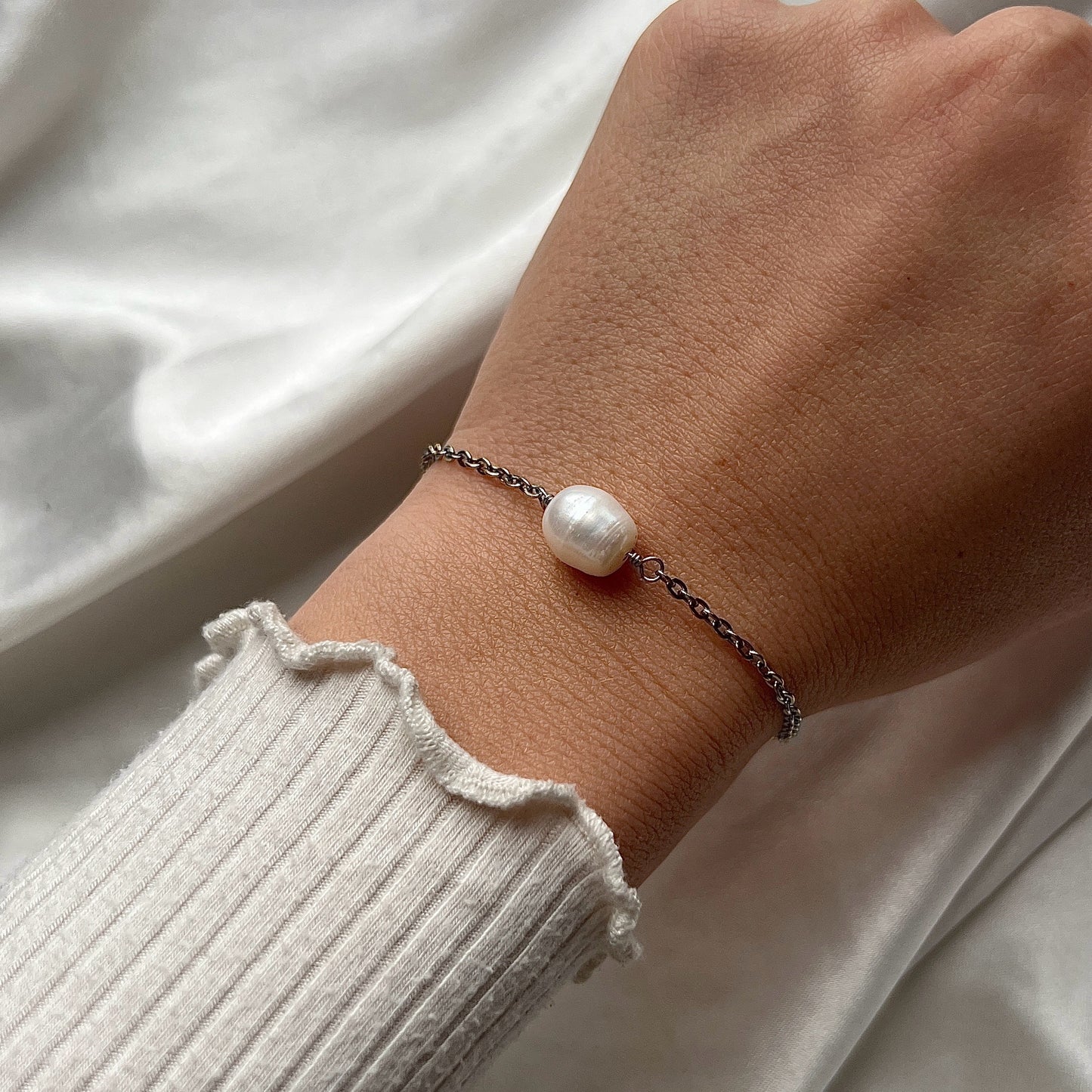 Armbånd med ferskvandsperle Sølv