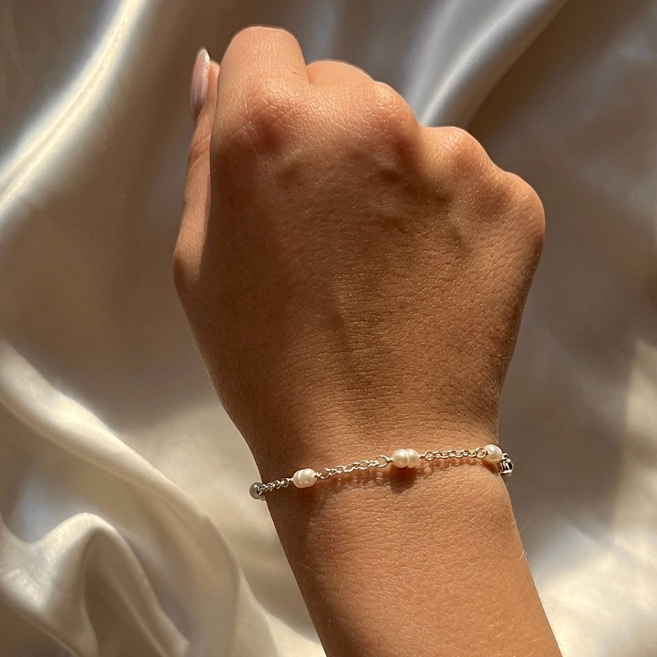 Freshwater Pearl Bracelet Silver