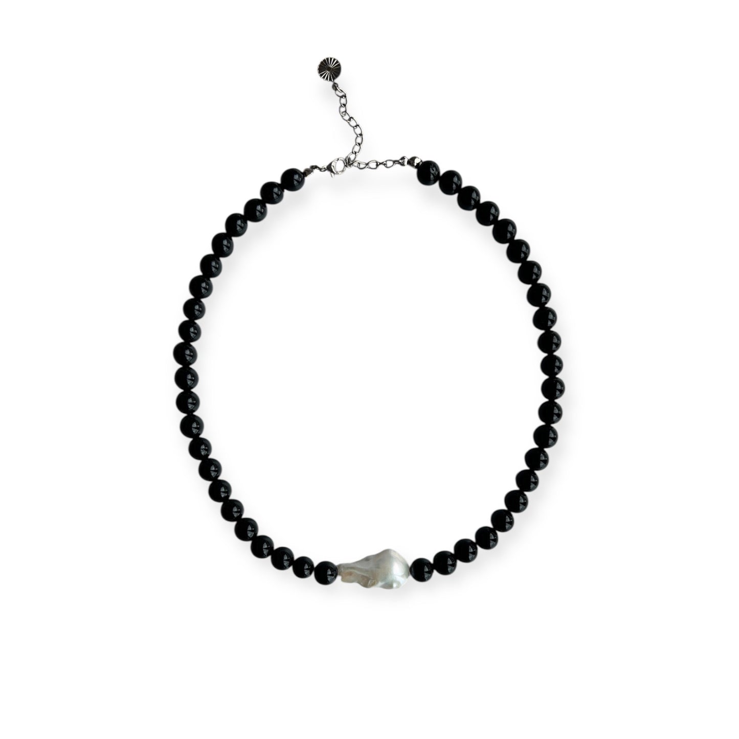 Halskæde med barok ferskvandsperle Sort Sølv