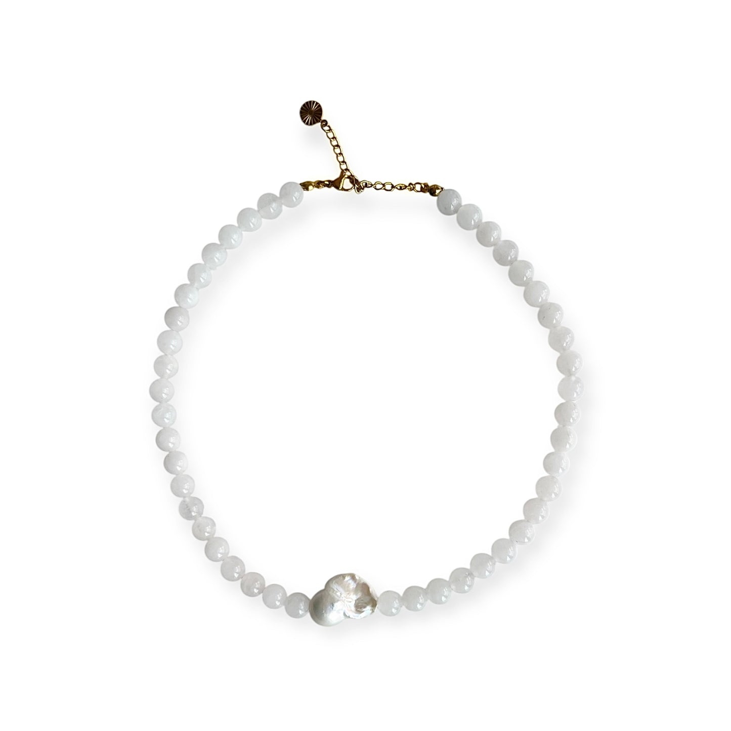 Necklace with Baroque Freshwater Pearl White Gold