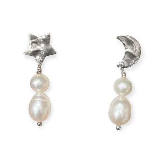 Øreringe med måne, stjerne og dobbelt ferskvandsperler Sølv