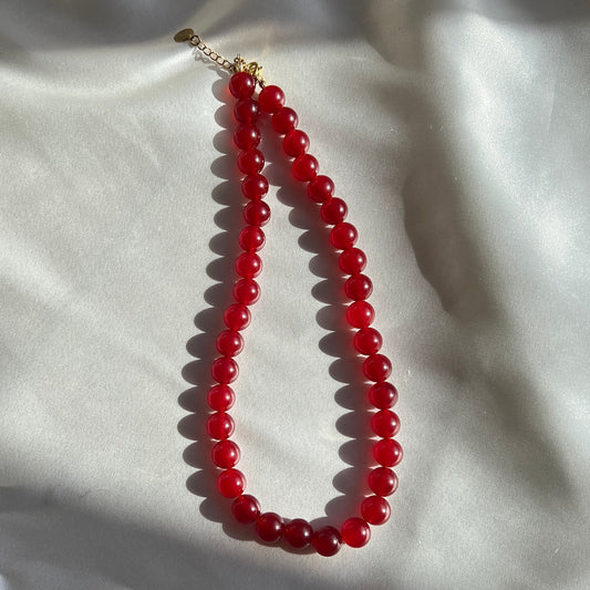 Halskæde med jadeperler Mørkerød Guld