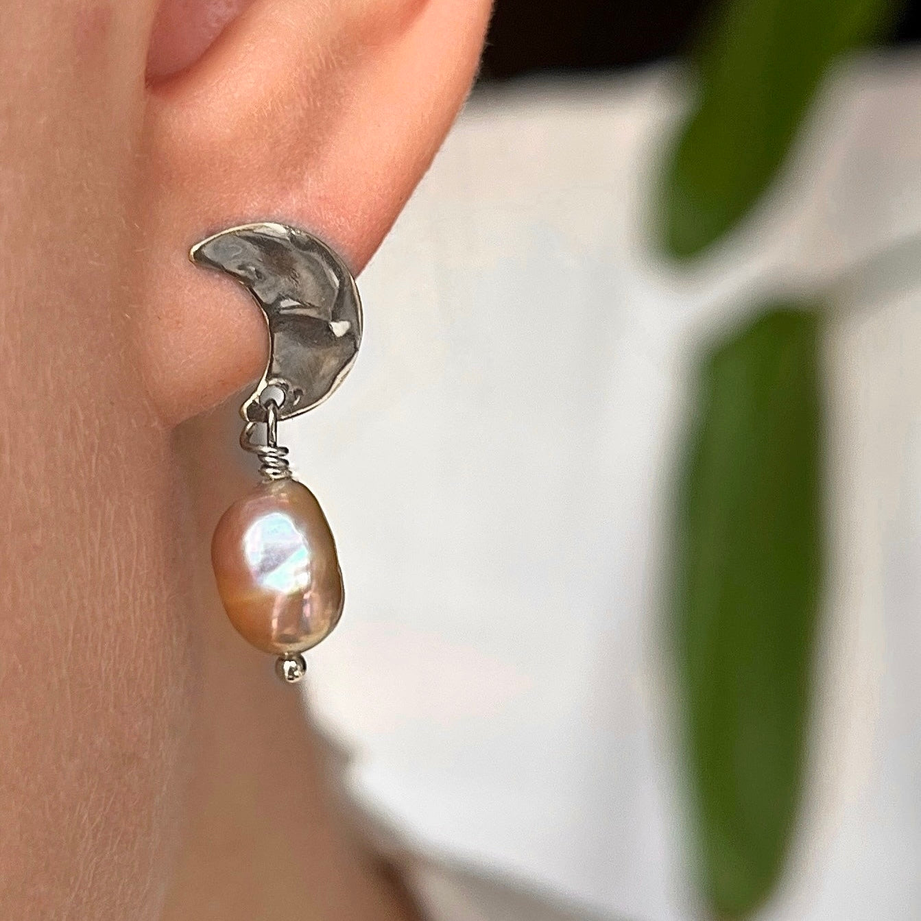 Øreringe med måne, stjerne og rosa ferskvandsperler Sølv