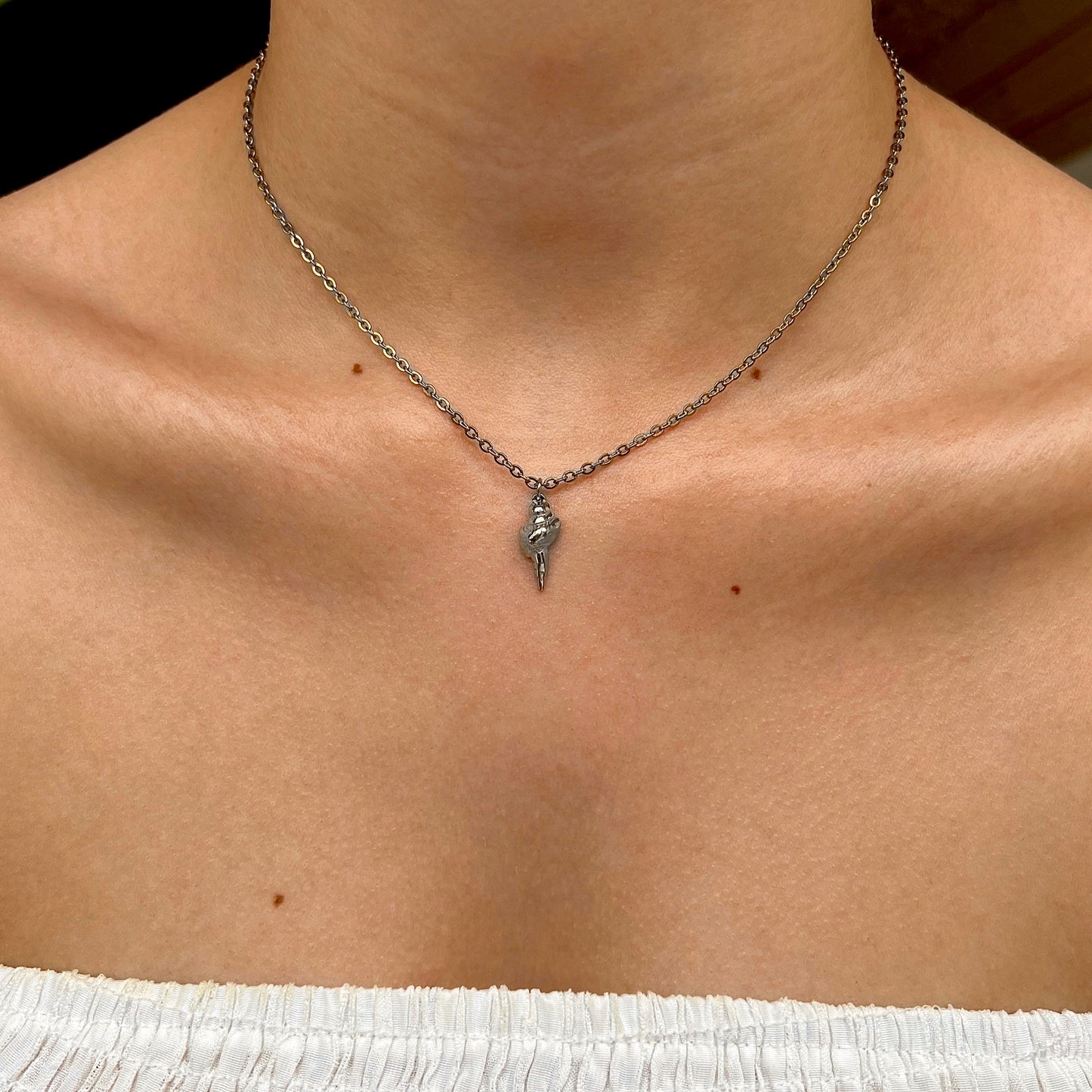 Halskæde med konkylie Sølv