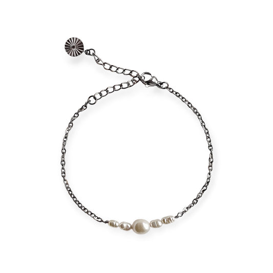 Armbånd med varierende ferskvandsperler Sølv